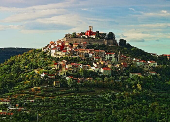 Pütra turistična agencija - Motovun